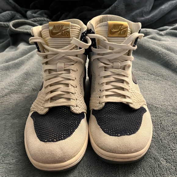 Jordan 1 Retro High OG Flynit Re2pect - Picture 3 of 8